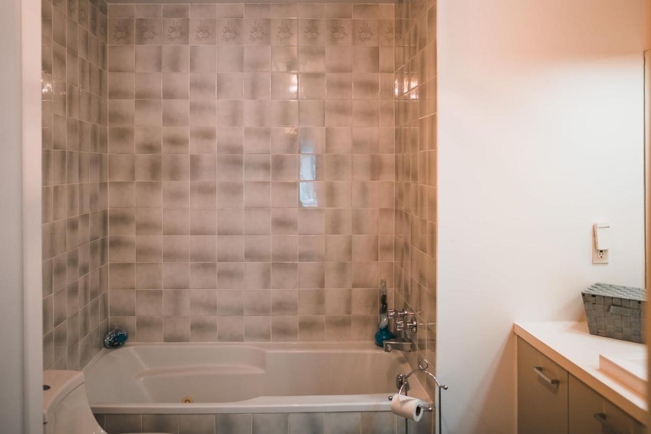 Magnifique Condo Pres Du Lac Tremblant Mont-Tremblant Eksteriør bilde